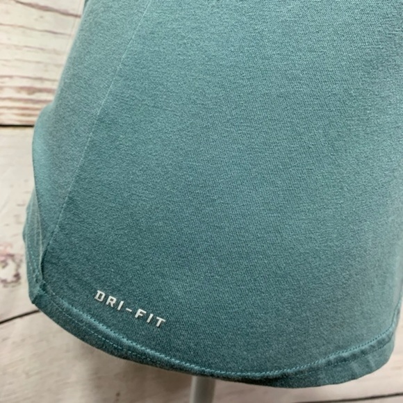 Nike Dri Fit Unforgiving Unrelenting Untamed Tee - Picture 4 of 7